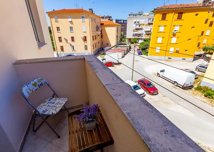 Vale With Balcony * Zadar