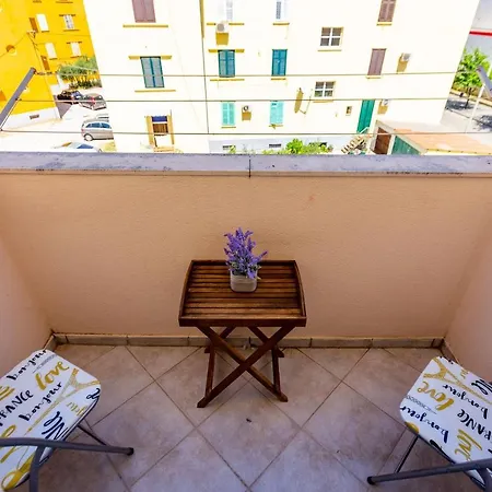 Vale With Balcony * 扎达尔