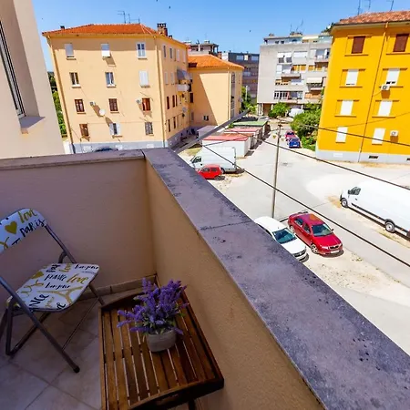 Vale With Balcony * Zadar
